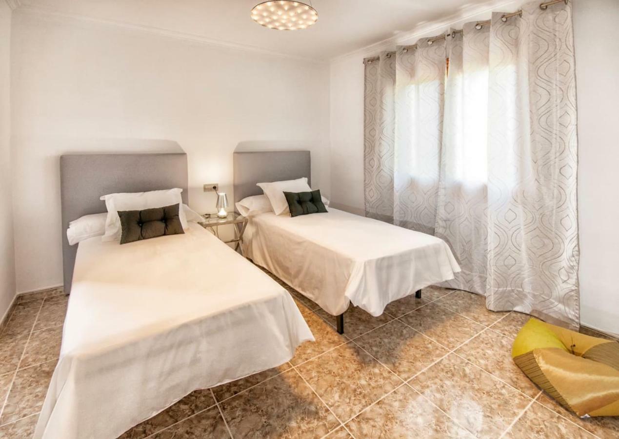 Villa Romani Sa Pobla Eksteriør billede